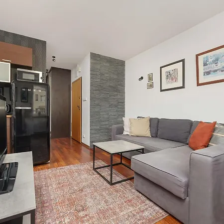 Comfortable With Parking Near Babice Airport By Renters